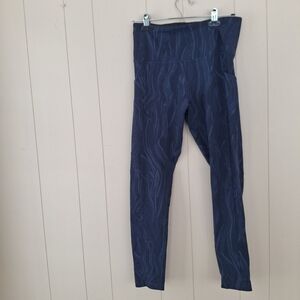 Tuff Athletics Women's High Waisted Leggings Navy Ocean Print Size Medium